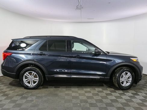 Used 2023 Ford Explorer XLT w/ Equipment Group 202A image 14