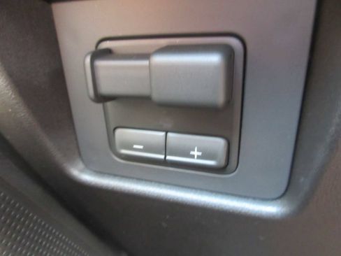 New 2026 GMC Canyon AT4 w/ Nightfall Essentials Package AWD/4WD image 19