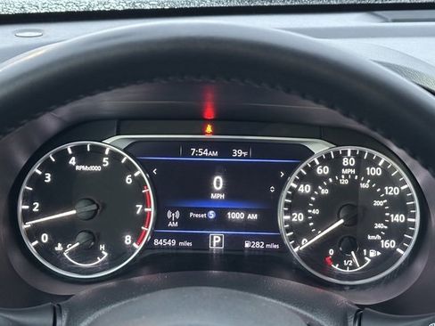 Used 2020 Nissan Sentra SV image 40