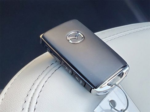 New 2025 MAZDA CX-5 AWD 2.5 S w/ Preferred Package image 29