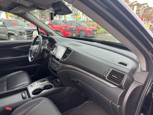 Used 2023 Honda Ridgeline RTL-E image 18