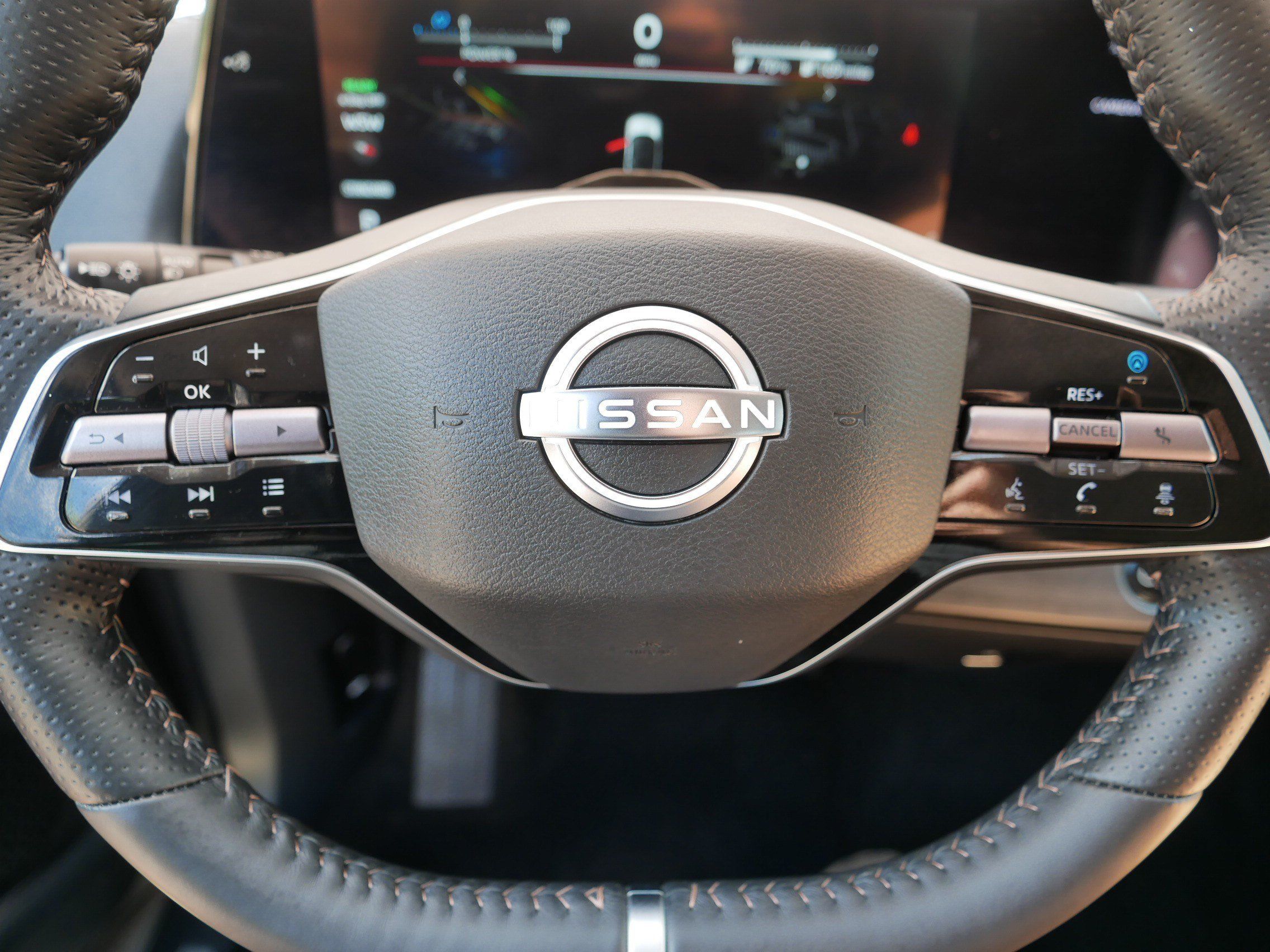 Certified 2023 Nissan Ariya AWD/4WD image 25