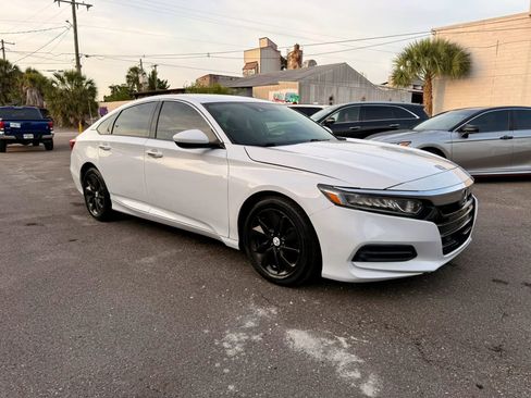 Used 2019 Honda Accord LX image 7
