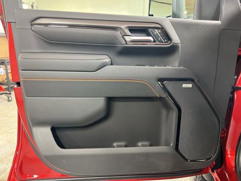 New 2026 GMC Sierra 2500 AT4 w/ AT4 Preferred Package AWD/4WD image 19