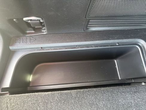 Used 2023 Ford Explorer Limited w/ Limited Technology Package image 50