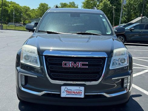 Used 2017 GMC Terrain SLE w/ Convenience Package FWD image 9