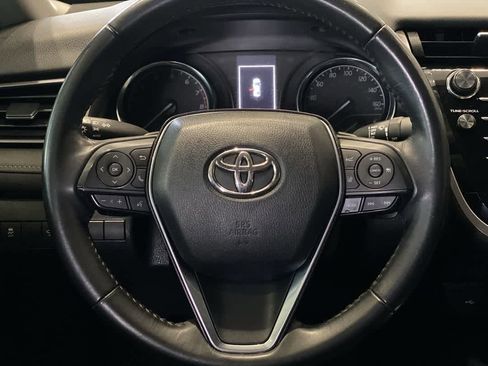 Certified 2020 Toyota Camry SE w/ Convenience Package FWD image 16