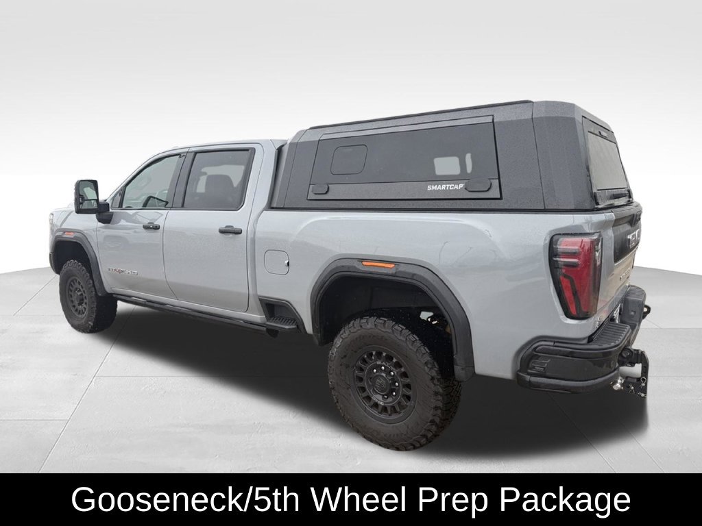 Used 2024 GMC Sierra 2500 AT4X w/ AT4X AEV Edition AWD/4WD image 4