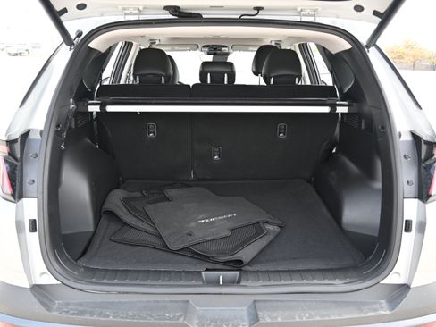 Used 2025 Hyundai Tucson SEL FWD image 17