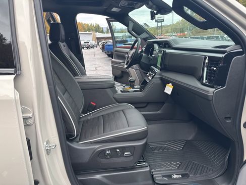 New 2026 GMC Sierra 1500 AT4X w/ AT4X AEV Edition image 14