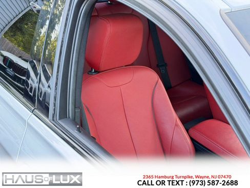Used 2017 BMW 340i xDrive Sedan w/ Premium Package Enhanced AWD/4WD image 3