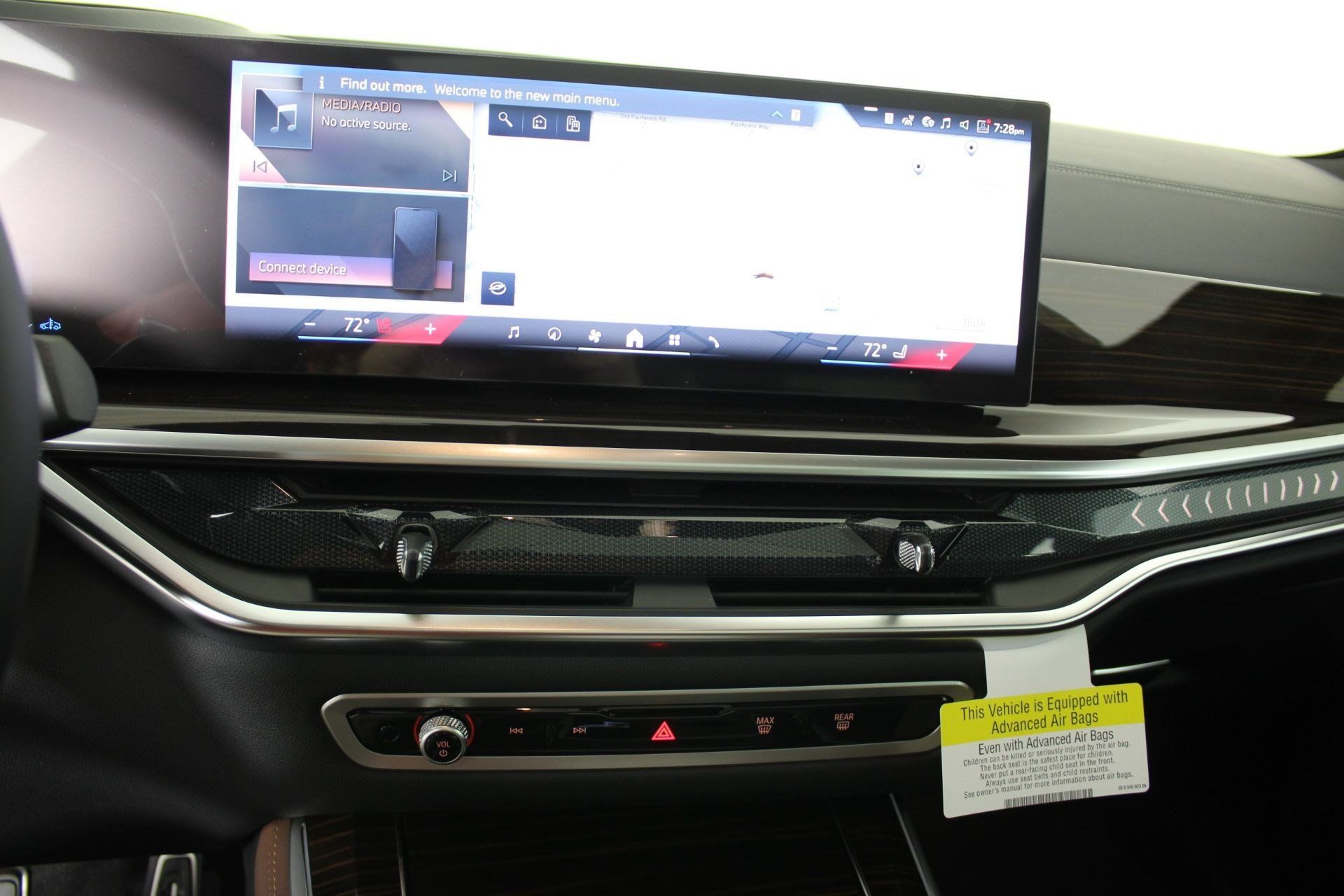 Used 2026 BMW X5 xDrive40i w/ M Sport Package AWD/4WD image 27