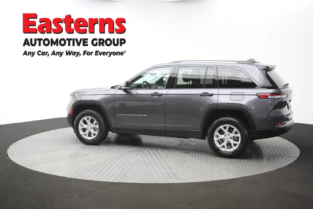 Used 2023 Jeep Grand Cherokee Limited AWD/4WD image 66