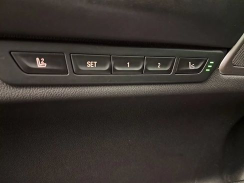 Used 2019 BMW 750i xDrive w/ Executive Package AWD/4WD image 15