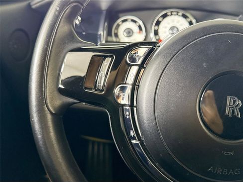 Used 2014 Rolls-Royce Wraith image 26
