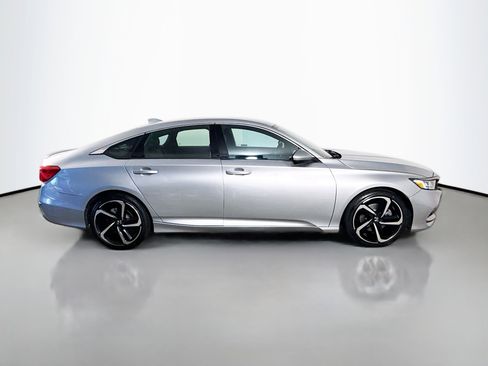 Used 2020 Honda Accord Sport image 11