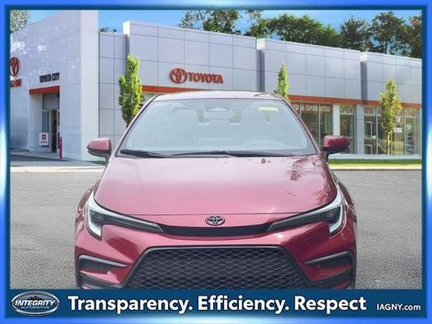 Used 2023 Toyota Corolla XSE w/ Carpet Mat Package (TMS) FWD image 2