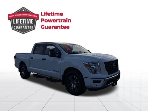 Certified 2024 Nissan Titan SV w/ SV Convenience Package RWD image 9
