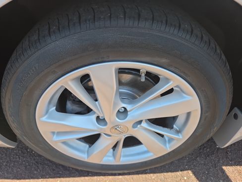 Used 2013 Nissan Altima 2.5 SL w/ Technology Pkg FWD image 12