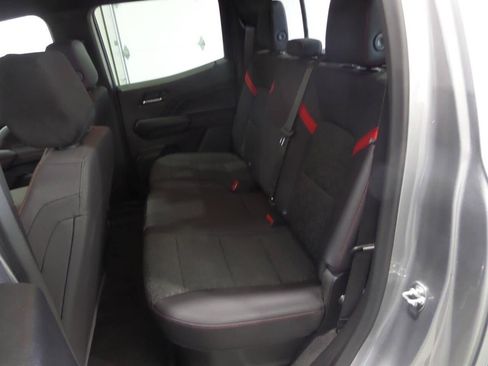 Used 2024 Chevrolet Colorado Z71 w/ Z71 Convenience Package 2 image 8