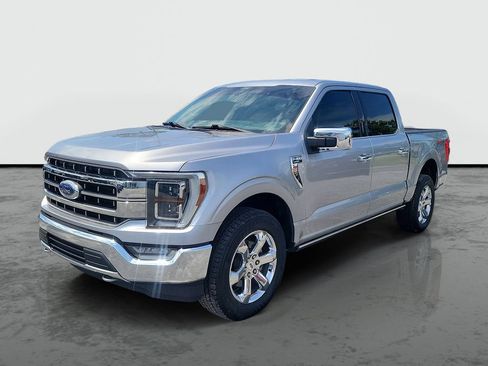 Used 2021 Ford F150 Lariat w/ Equipment Group 502A High AWD/4WD image 5