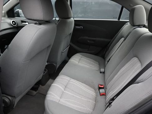 Used 2017 Chevrolet Sonic LT FWD image 15