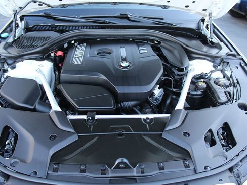 Used 2019 BMW 530i xDrive image 35