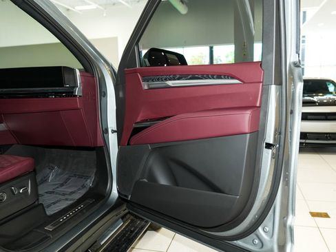 Used 2026 Cadillac Escalade Sport w/ Touring Package AWD/4WD image 52