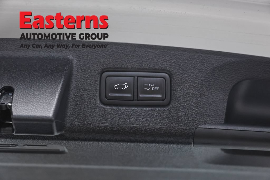 Used 2025 Kia Telluride S FWD image 25