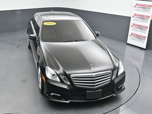 Used 2011 Mercedes-Benz E 350 Sedan image 25