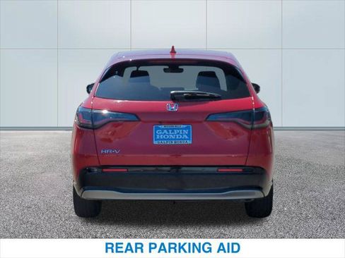 Used 2024 Honda HR-V EX-L image 8