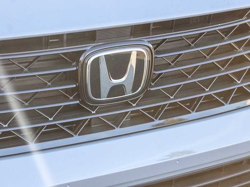 New 2026 Honda Accord Touring image 11