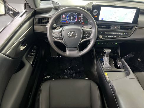 Used 2024 Lexus ES 250 w/ Premium Package AWD/4WD image 23