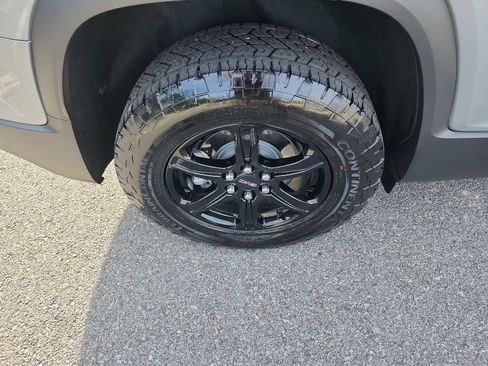 Certified 2023 GMC Acadia AT4 w/ Technology Package image 6