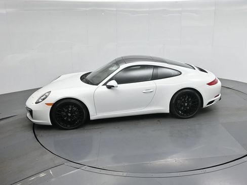Used 2017 Porsche 911 Carrera RWD image 39