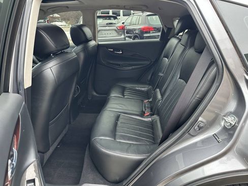 Used 2016 INFINITI QX50 AWD w/ Premium Plus Package image 22