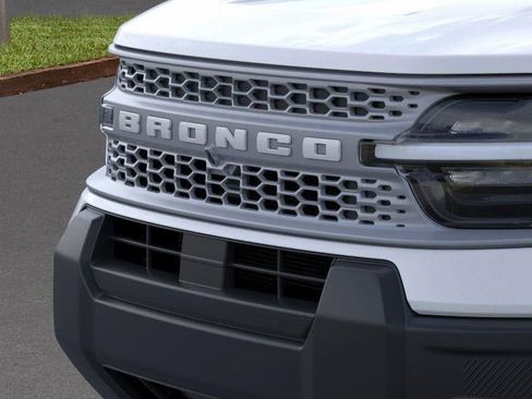 New 2026 Ford Bronco Sport Outer Banks AWD/4WD image 17