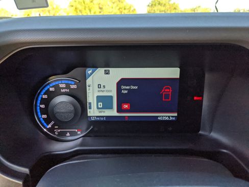 Certified 2022 Ford Bronco Black Diamond image 35