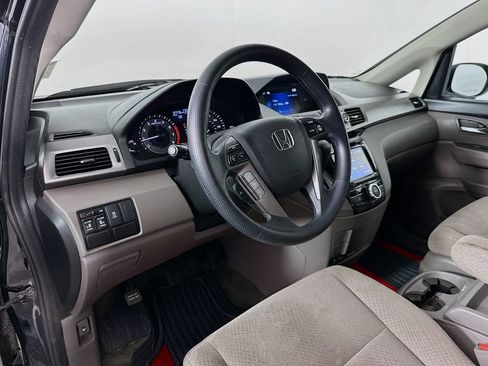 Used 2015 Honda Odyssey EX image 10