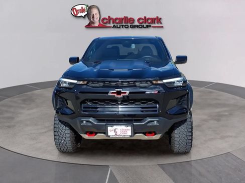 Used 2026 Chevrolet Colorado ZR2 w/ Technology Package AWD/4WD image 10