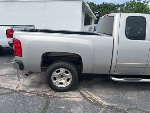 Used 2007 Chevrolet Silverado 1500 LT w/ 1LT Convenience Package RWD image 4