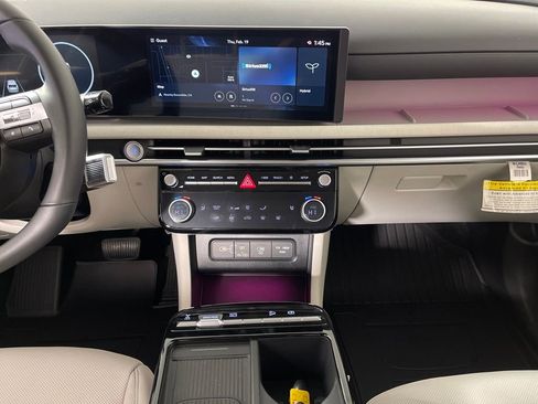 Certified 2025 Hyundai Tucson SEL image 16