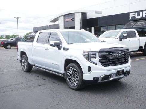 Used 2026 GMC Sierra 1500 Denali Ultimate AWD/4WD image 5