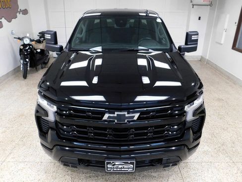 Used 2024 Chevrolet Silverado 1500 RST image 12
