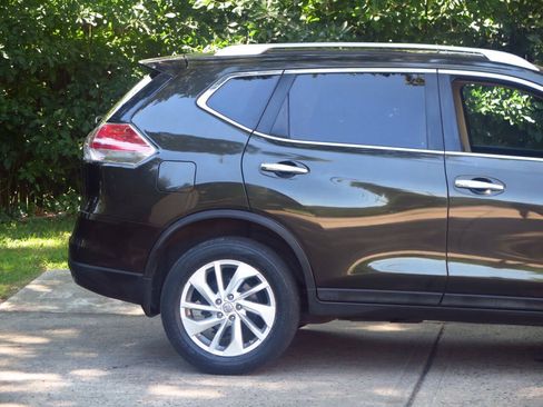 Used 2015 Nissan Rogue SL w/ SL Premium Package AWD/4WD image 30