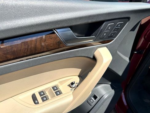 Used 2018 Audi Q5 2.0T Premium Plus w/ Premium Plus Package image 25