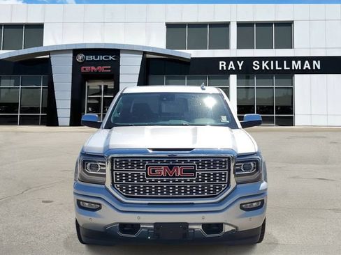 Used 2017 GMC Sierra 1500 Denali RWD image 2