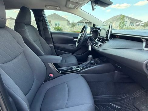 Used 2021 Toyota Corolla LE FWD image 10
