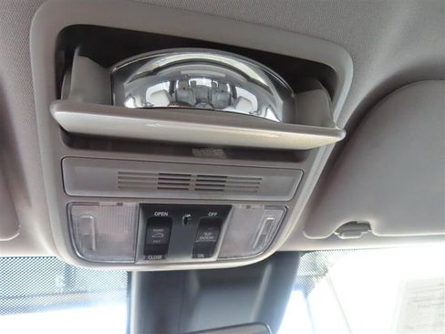 Used 2019 Honda Odyssey EX-L image 27