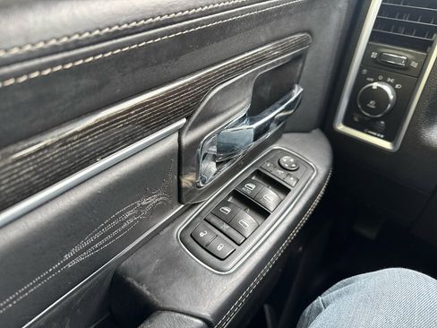 Used 2016 RAM 2500 Limited image 17